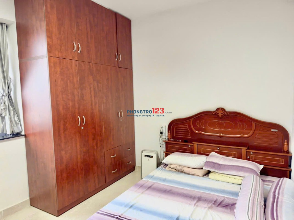 Chung cư Phú Thạnh, Nguyễn Sơn, TP: 80m2, 2p ngủ, 2wc, full NT, 9tr/th