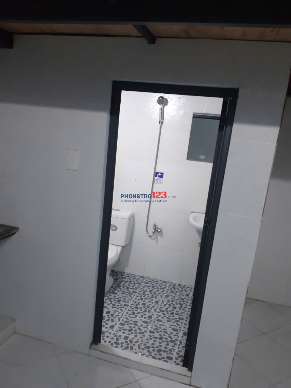 Cho thuê phòng trọ ngay Đường số 385, Phường Tăng Nhơn Phú A, Quận 9