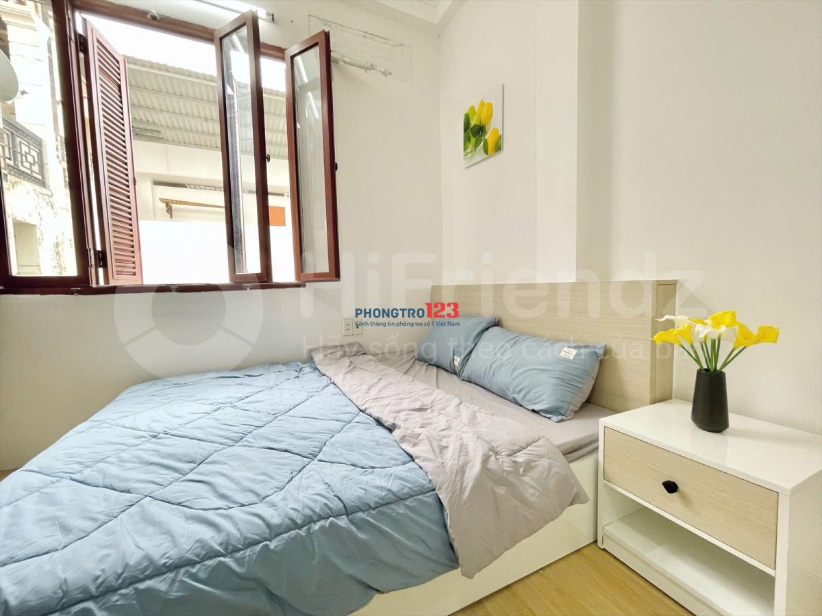 Căn Hộ 1PN Tách Bếp 40m2 - Cửa Sổ Lớn - Đinh Bộ Lĩnh Ngay Ngã Tư Hàng Xanh