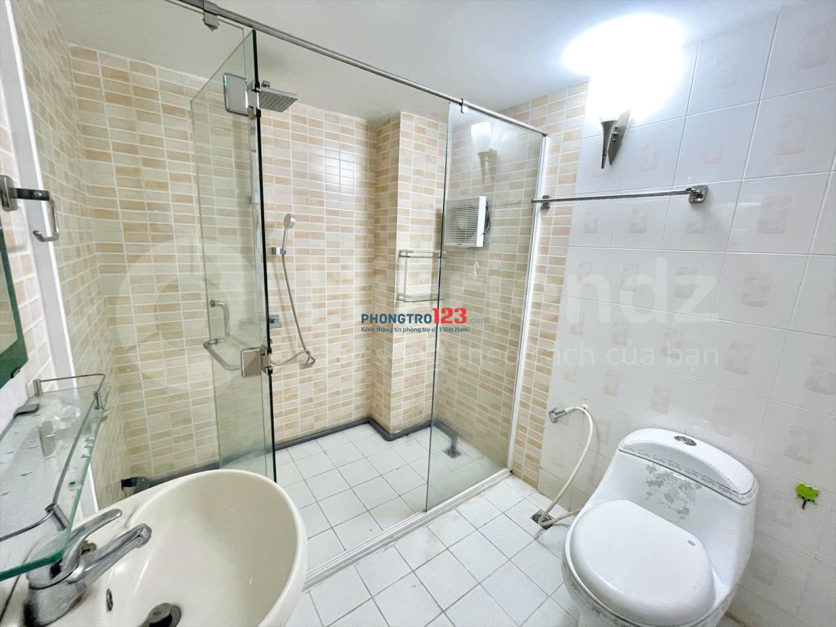 Căn Hộ 1PN Tách Bếp 40m2 - Cửa Sổ Lớn - Đinh Bộ Lĩnh Ngay Ngã Tư Hàng Xanh