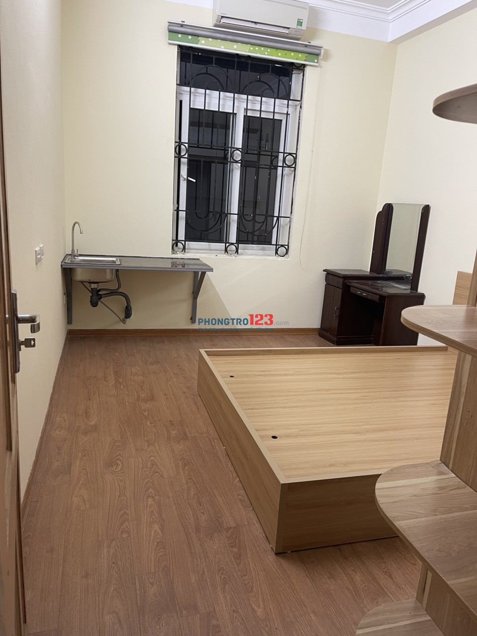 Chính chủ cho thuê phòng cách ĐH Phenikaa 200m, full đồ, giá chỉ 3xx