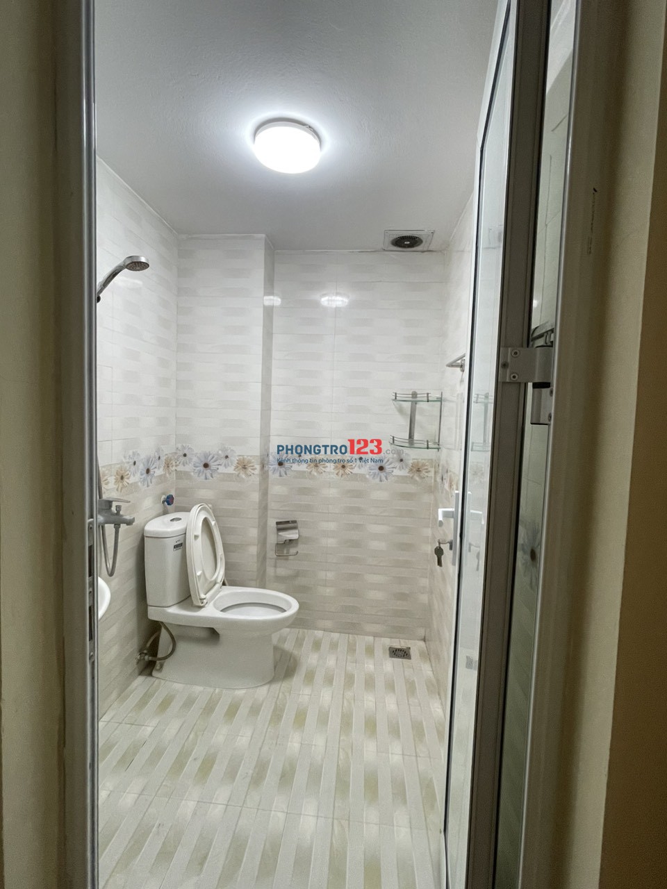 Chính chủ cho thuê phòng cách ĐH Phenikaa 200m, full đồ, giá chỉ 3xx