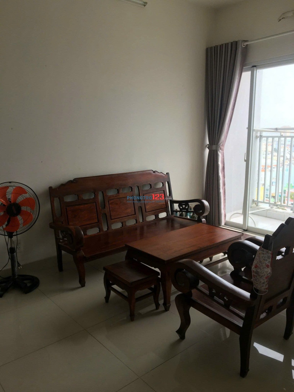 C/c Phú Thạnh, Nguyễn Thái Sơn, TP: 90m2, 2p ngủ, 2wc, Căn góc, 9tr/th