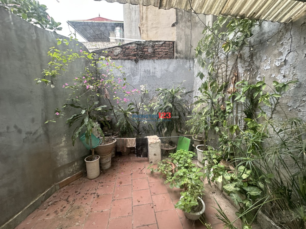 NHÀ NGUYÊN CĂN 70m² – 5 PHÒNG NGỦ – GẦN KHU NGOẠI GIAO ĐOÀN, CIPUTRA