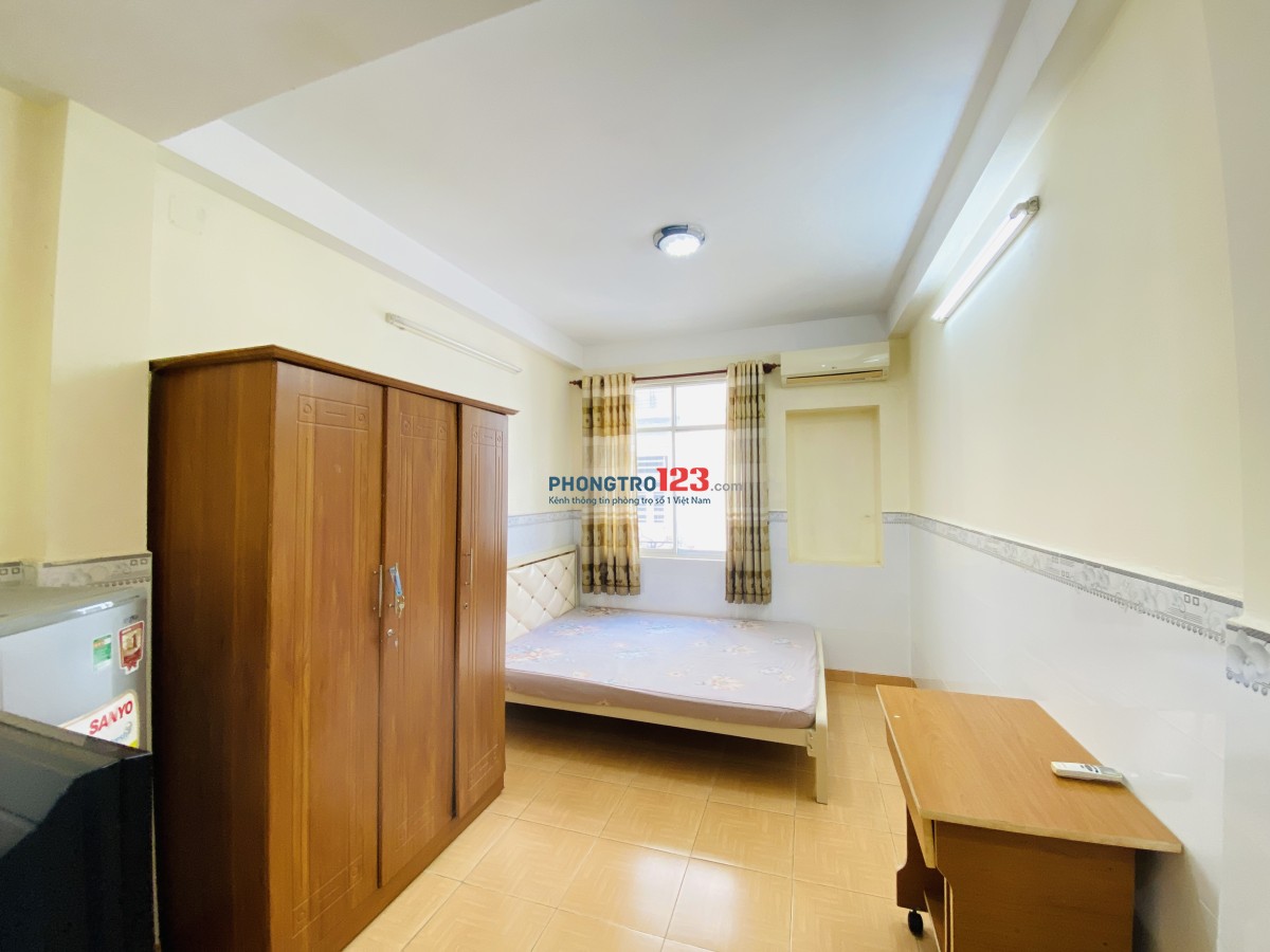 Phòng cao cấp, đầy đủ tiện nghi. Gần đài truyền hình và trường Khoa Học Xã Hội & Nhân Văn 200 mét