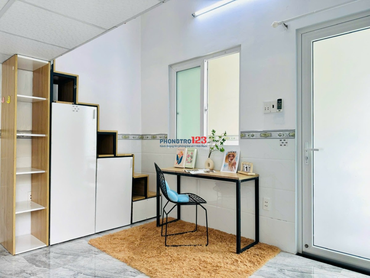 CHO THUÊ DUPLEX CÓ BAN CÔNG & CỬA SỔ TRỜI – SIÊU CHILL NGAY SÂN BAY, FULL NỘI THẤT