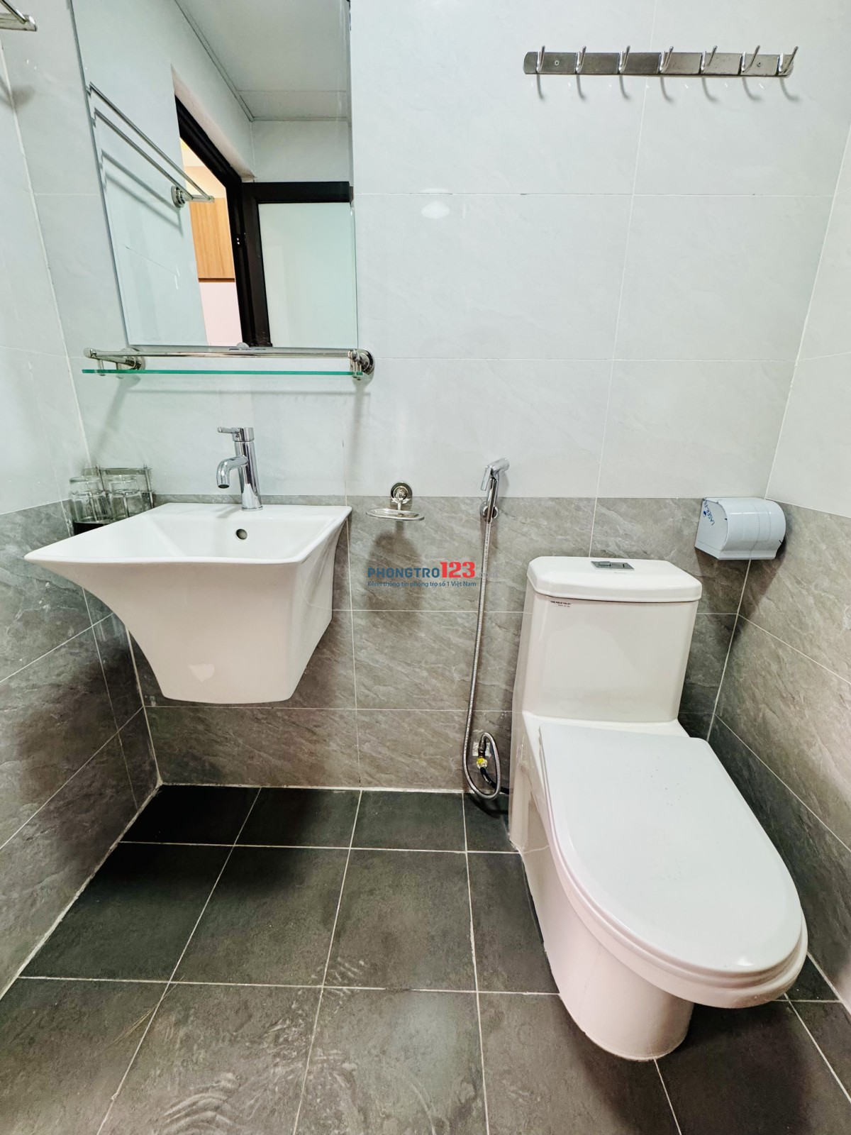 Cho thuê phòng mới xây Full Nội Thất gần Trường Đại Học Công Nghiệp HN - Bắc Từ Liêm