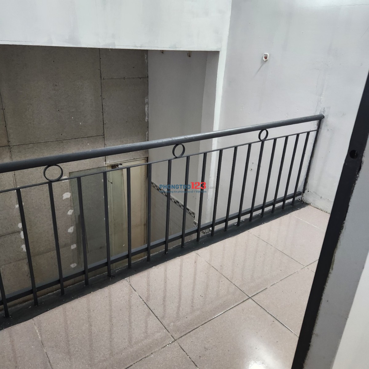 Cho thuê nhà 1 trệt 1 lửng, diện tích 90m2 Linh Xuân, Thủ Đức