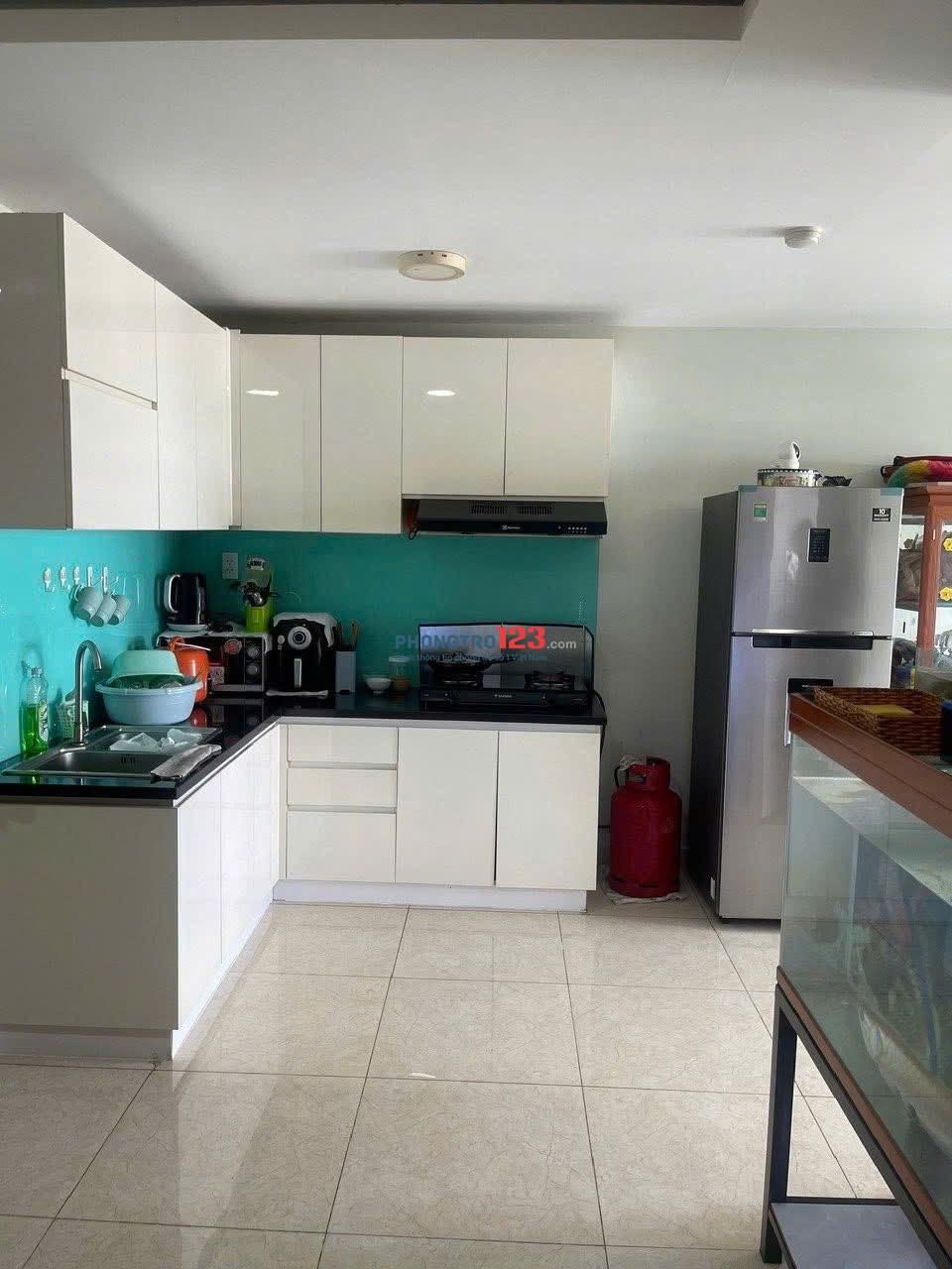 Chung cư Thị Nghè, P2, Bình Thạnh: 65m2, 1p ngủ, full NT, 8,5triệu