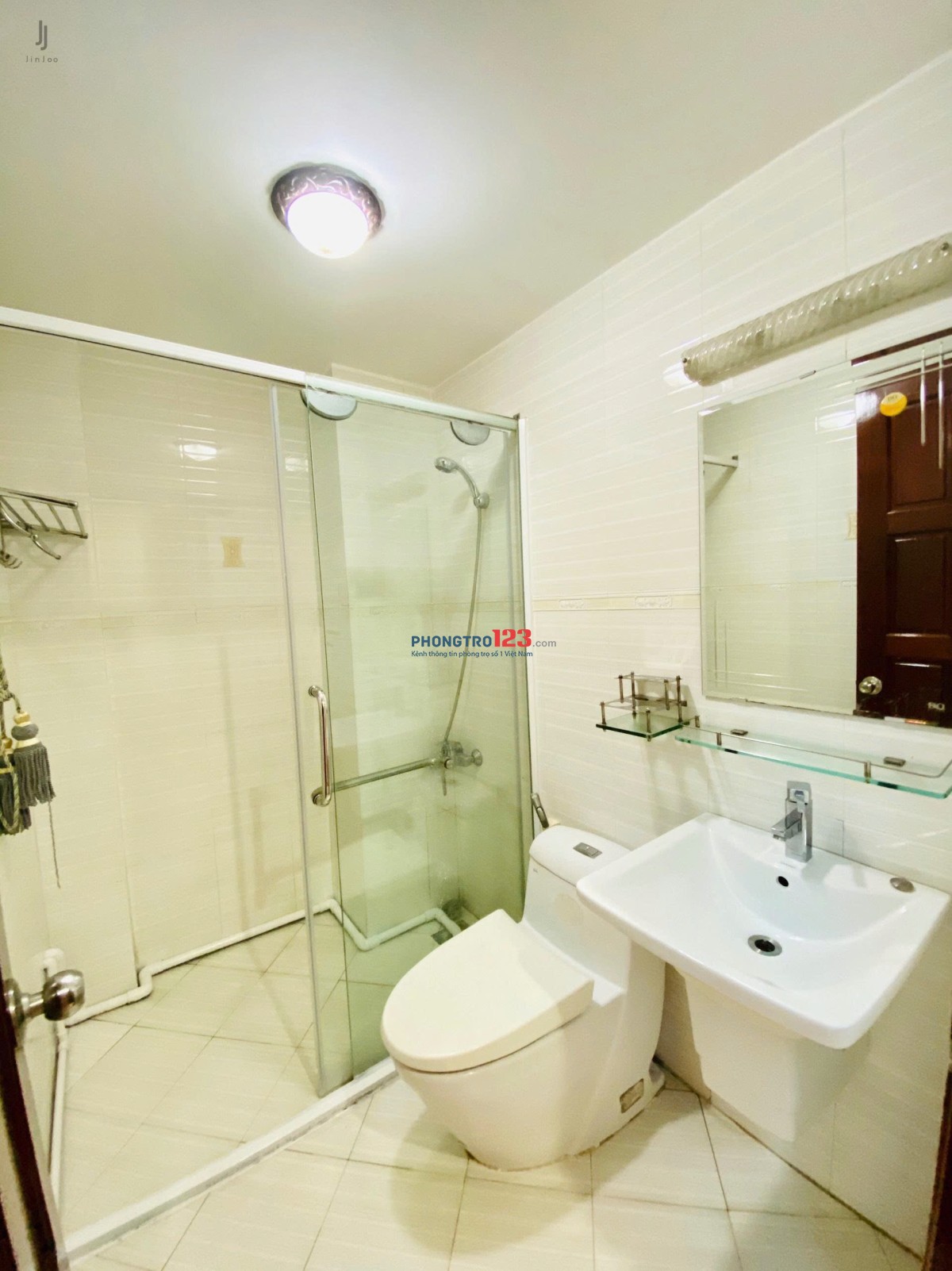 Phòng Trọ Ban Công Thang Máy 35m2 Hoàng Hoa Thám Bình Thạnh Gần Chợ Bà Chiểu Phan Xích Long Quận 1