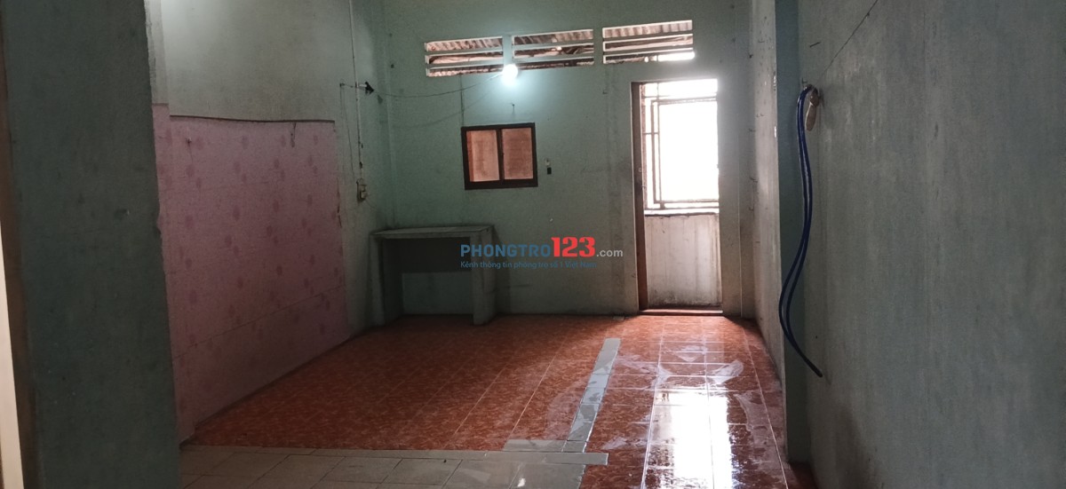 Phòng trọ hẽm 167 huỳnh tấn phát, q7