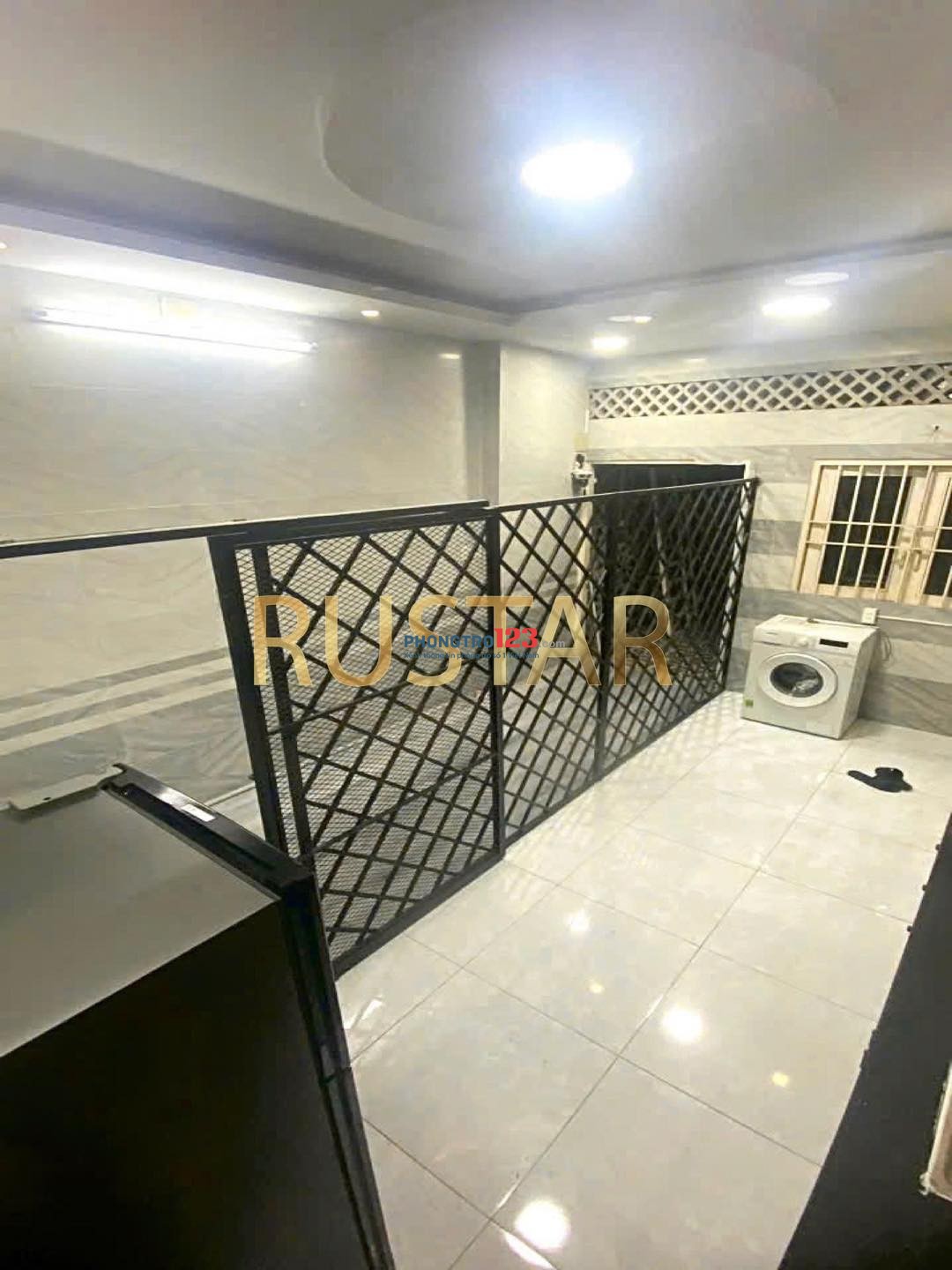 SIÊU PHẨM KTX NỮ TRỌN GÓI CHỈ 1TR.xxx SANG XỊN NGAY CĐ KINH TẾ ĐỐI NGOẠI - ĐỖ XUÂN HỢP