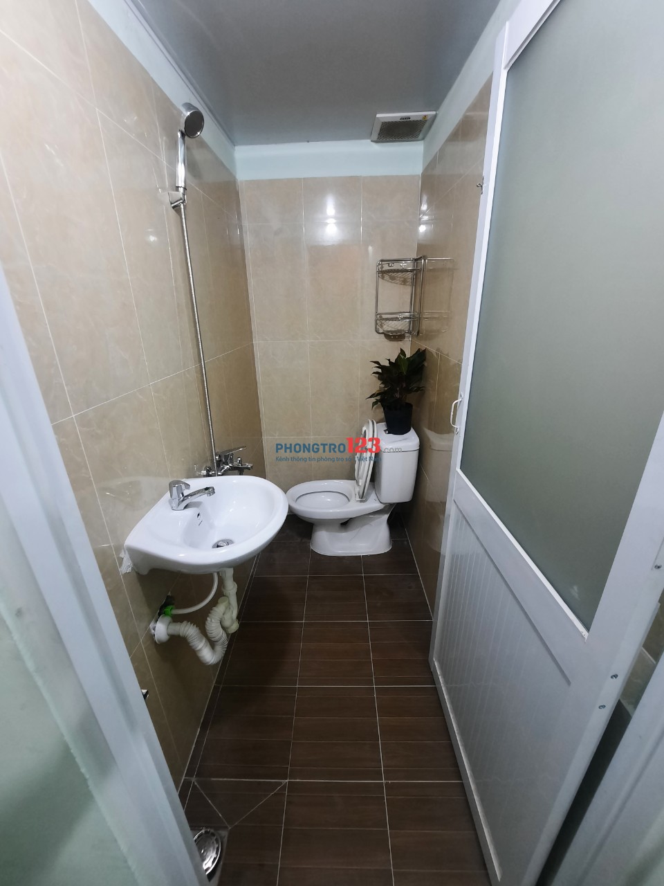 Phòng full nội thất cạnh Lotter Cộng Hoà, Chợ Hoàng Hoa Thám.