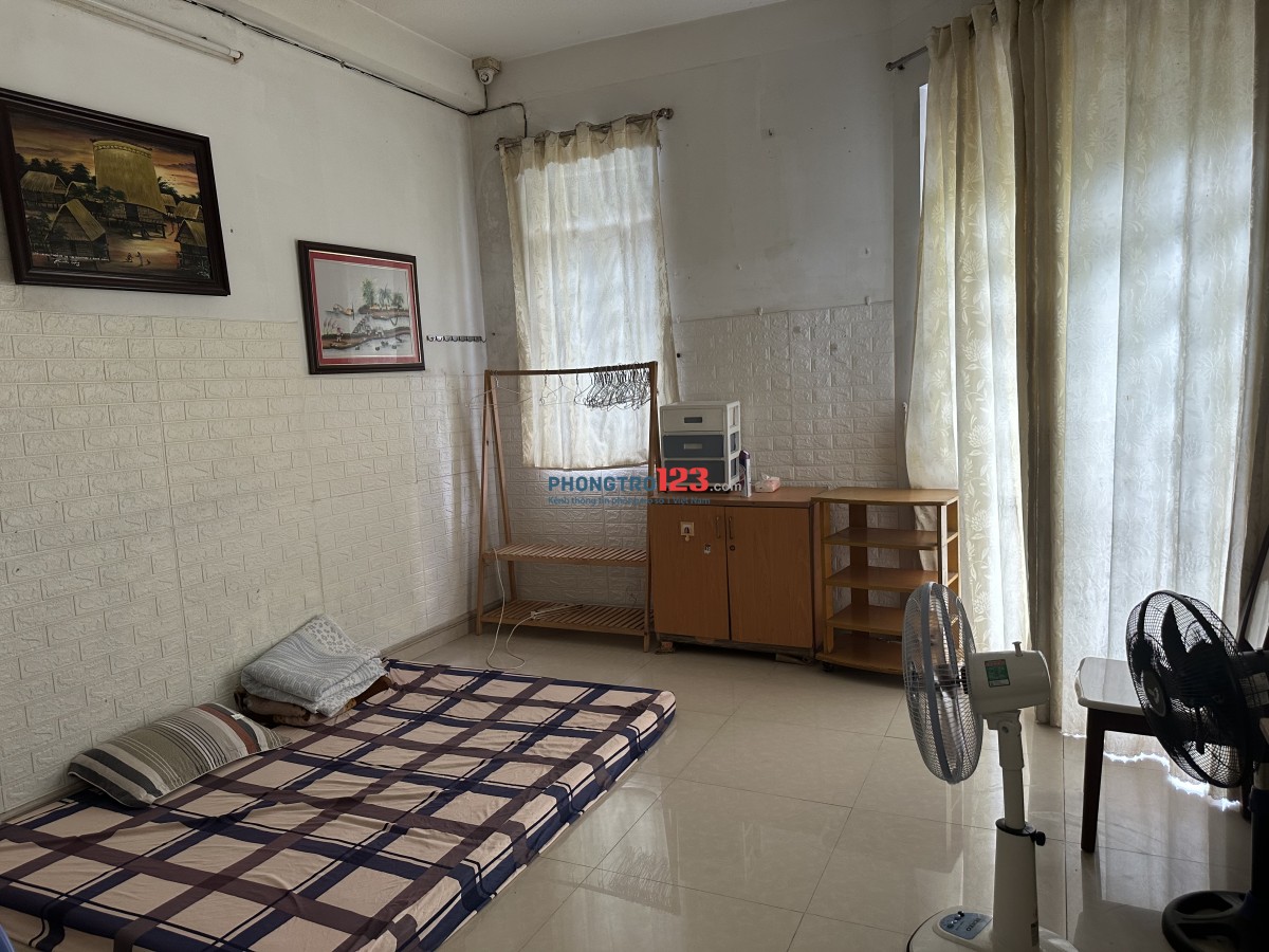 CHO NHÂN VIÊN VP, SINH VIÊN THUÊ PHÒNG KHU DÂN CƯ THÀNH UỶ, ĐƯỜNG 18, P. HIỆP BÌNH CHÁNH, TĐ. 2,8tr