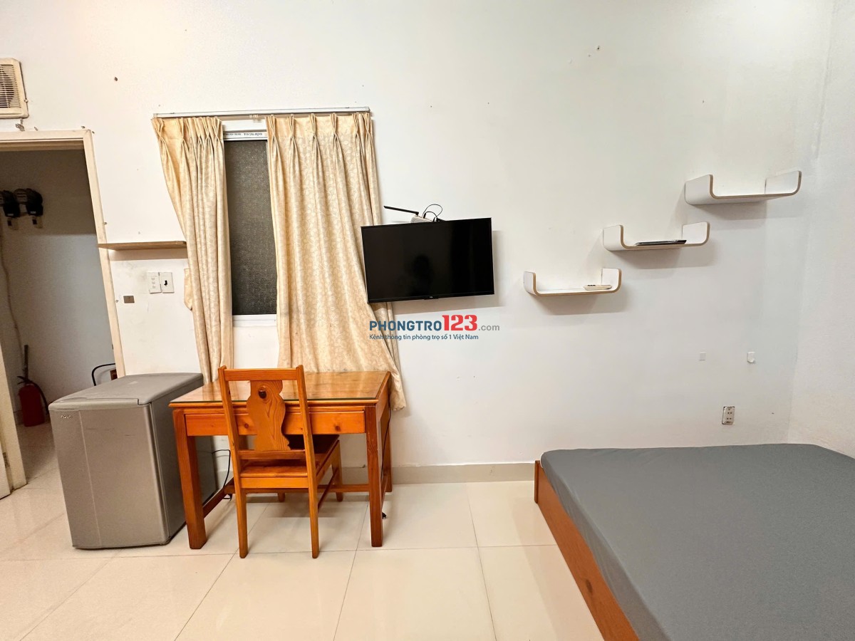 Studio Full Nội Thất, Cô Giang, Quận 1, Full Nội Thất, Cửa sổ Thoáng