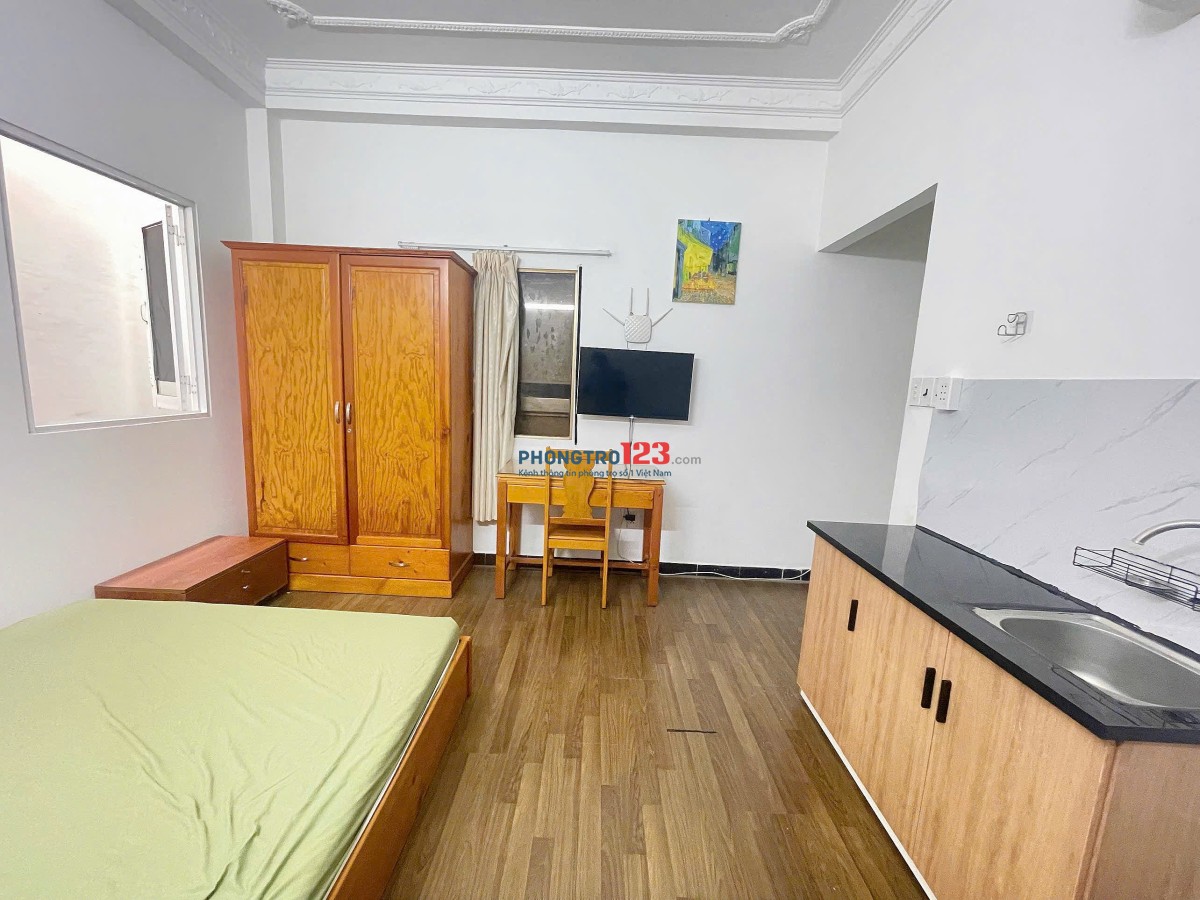 Studio Full Nội Thất, Cô Giang, Quận 1, Full Nội Thất, Cửa sổ Thoáng