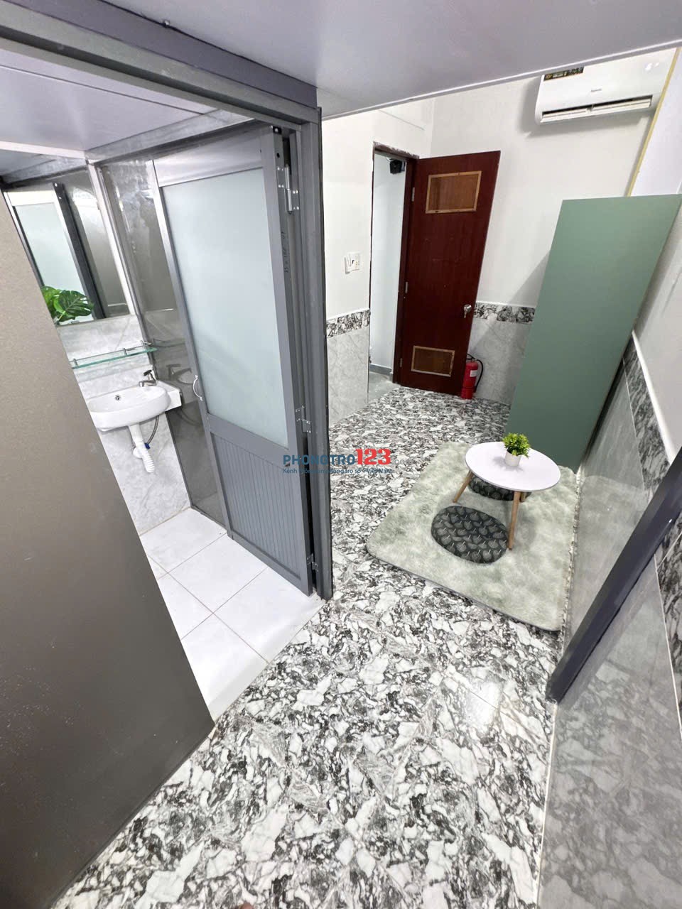 NGAY CHỢ AN NHƠN_DUPLEX CÓ NỘI THẤT Ở LIỀN FREE XE_MÁY GIẶT CHUNG_1PHÒNG DUY NHẤT