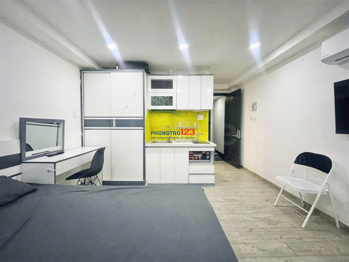 TRỌ BÌNH THẠNH GÀN NGÃ TƯ HÀNG XANH,Q1,Q3 STUDIO FULL NỘI THẤT 35m2 CỬA SỔ THOÁNG MÁT - VÕ DUY NINH