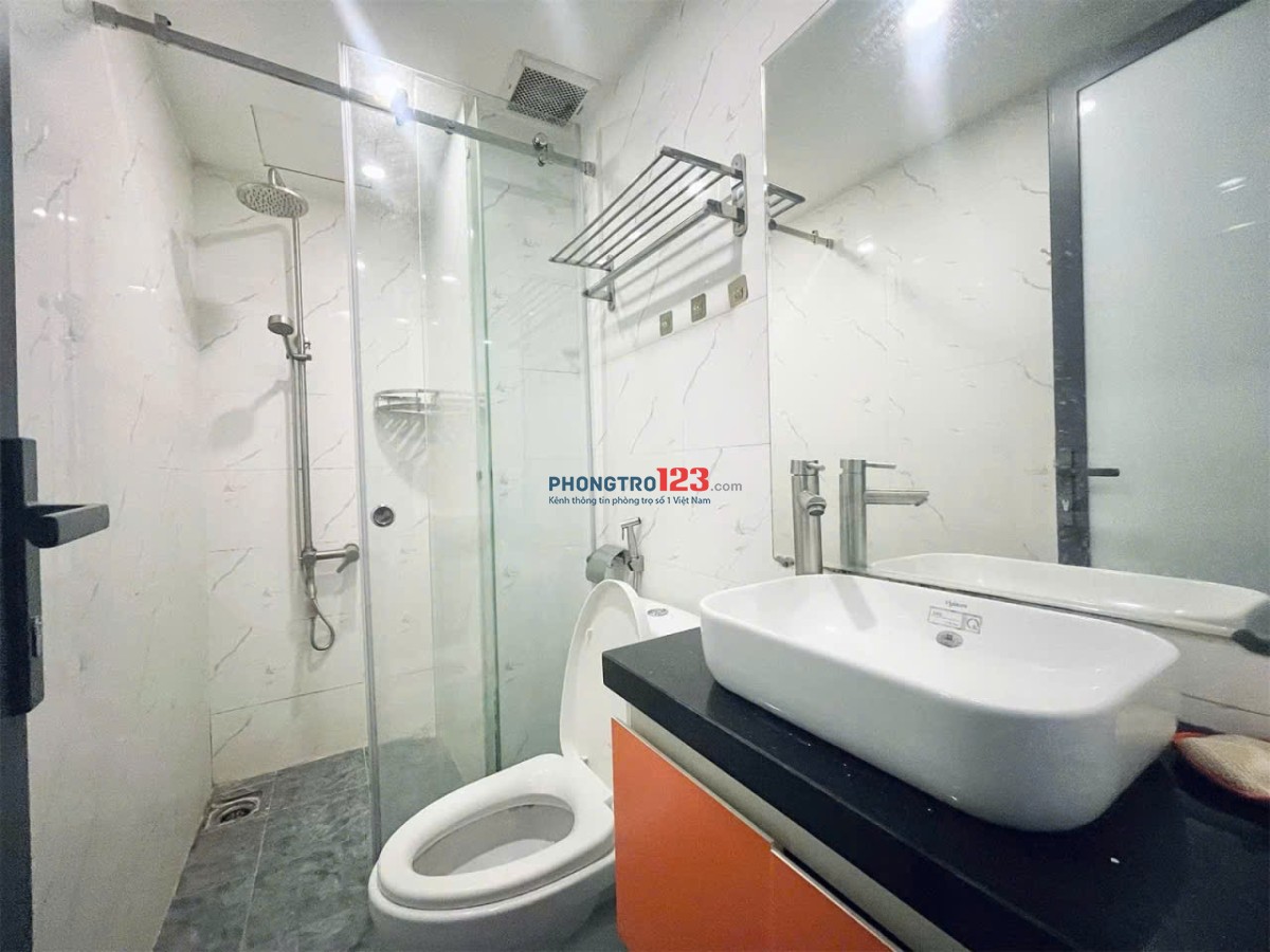 TRỌ BÌNH THẠNH GÀN NGÃ TƯ HÀNG XANH,Q1,Q3 STUDIO FULL NỘI THẤT 35m2 CỬA SỔ THOÁNG MÁT - VÕ DUY NINH