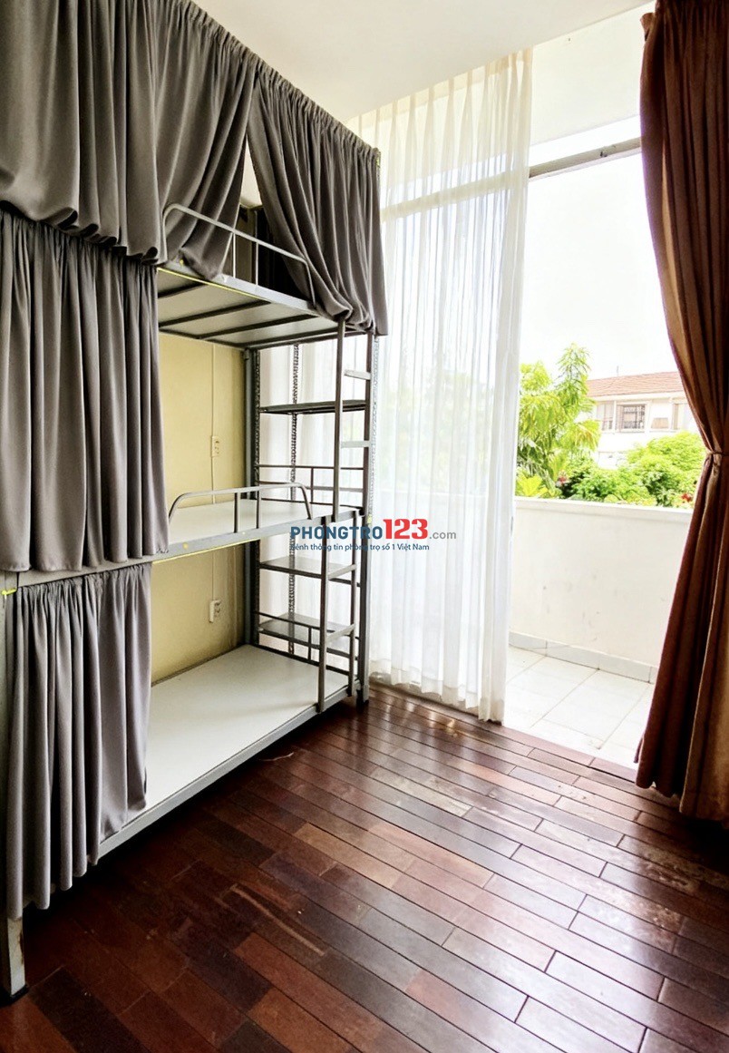 Ký túc xá Quận 5 – Bao điện nước, để xe – Gần ĐH Sài Gòn 100m