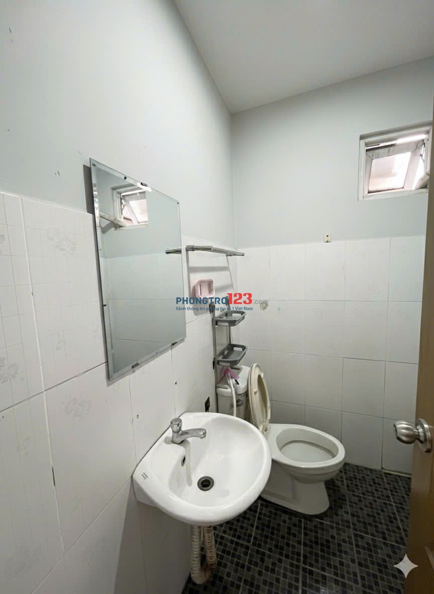 CỰC HOT! PHÒNG CỬA SỔ - TOILET RIÊNG - GIỜ GIẤC TỰ DO - 20M2 CHỈ 3,3TR - GẦN CHỢ HÒA HƯNG