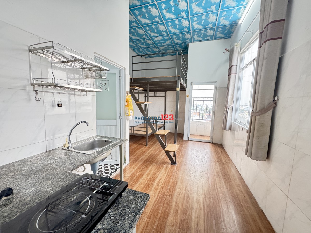 CHÍNH CHỦ CHO THUÊ PHÒNG BAN CÔNG THOÁNG SÁT ĐH NGUYỄN TẤT THÀNH ĐI BỘ