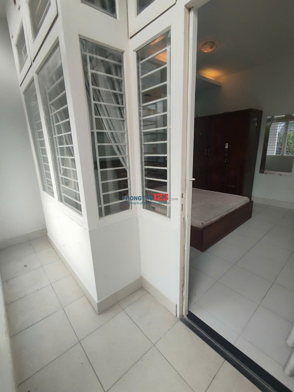 Phòng máy lạnh bếp tách phòng ngủ. KDC Bình Hưng. Quận 8