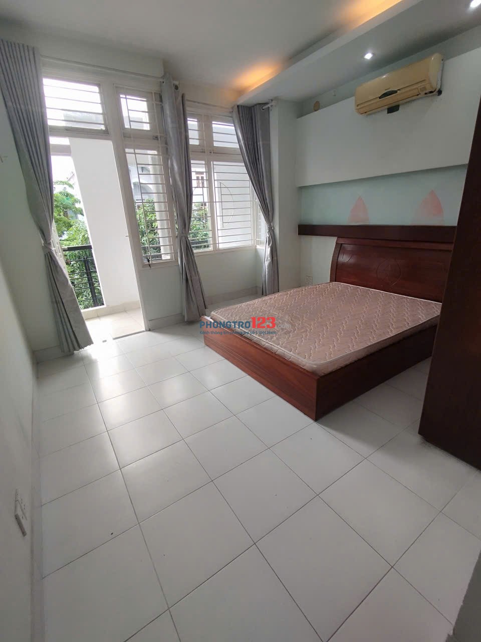 Phòng máy lạnh bếp tách phòng ngủ. KDC Bình Hưng. Quận 8