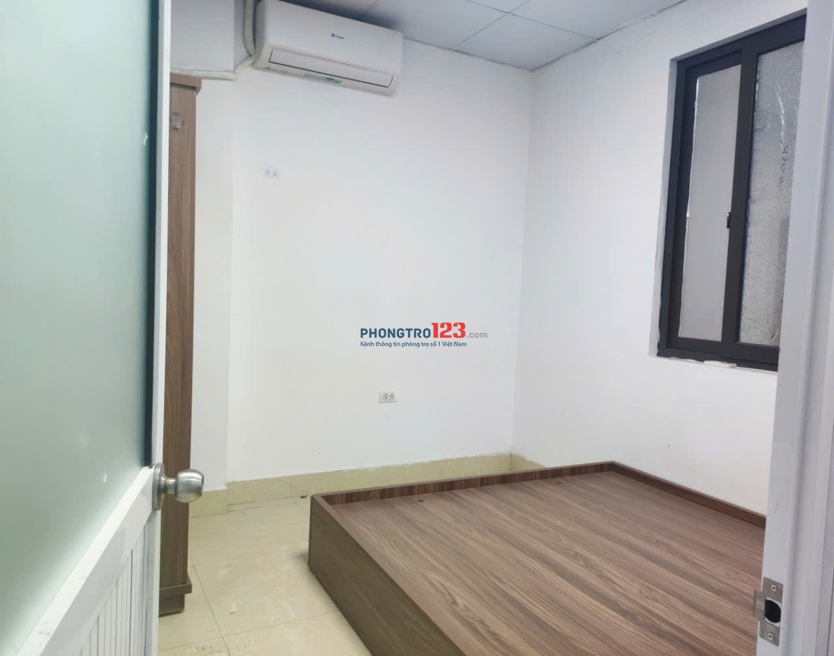Cho thuê phòng giá rẻ, khép kín, thang máy, oto đỗ thoải mái, gần công viên Hòa Bình