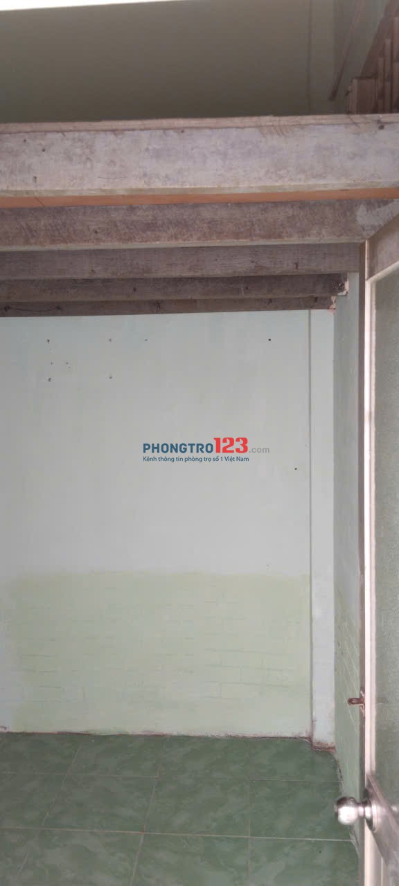 PHÒNG TRỌ GIÁ RẺ,CÓ GÁC, CÓ MÁY LẠNH, DƯƠNG BÁ TRẠC, Q8, 2 TRIỆU/THÁNG