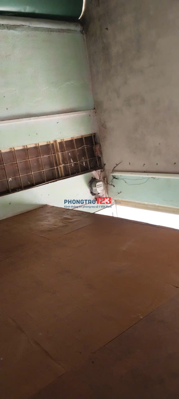 PHÒNG TRỌ GIÁ RẺ,CÓ GÁC, CÓ MÁY LẠNH, DƯƠNG BÁ TRẠC, Q8, 2 TRIỆU/THÁNG