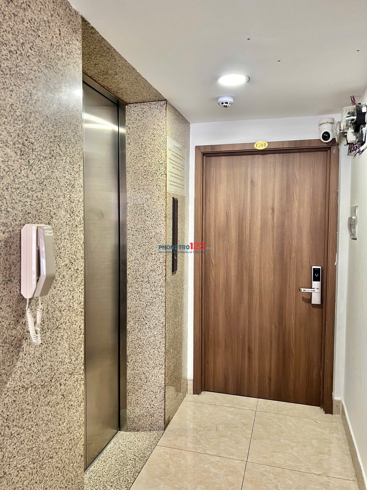 CHÍNH CHỦ CHO THUÊ CĂN HỘ 2 PHÒNG NGỦ GẦN SÂN BAY