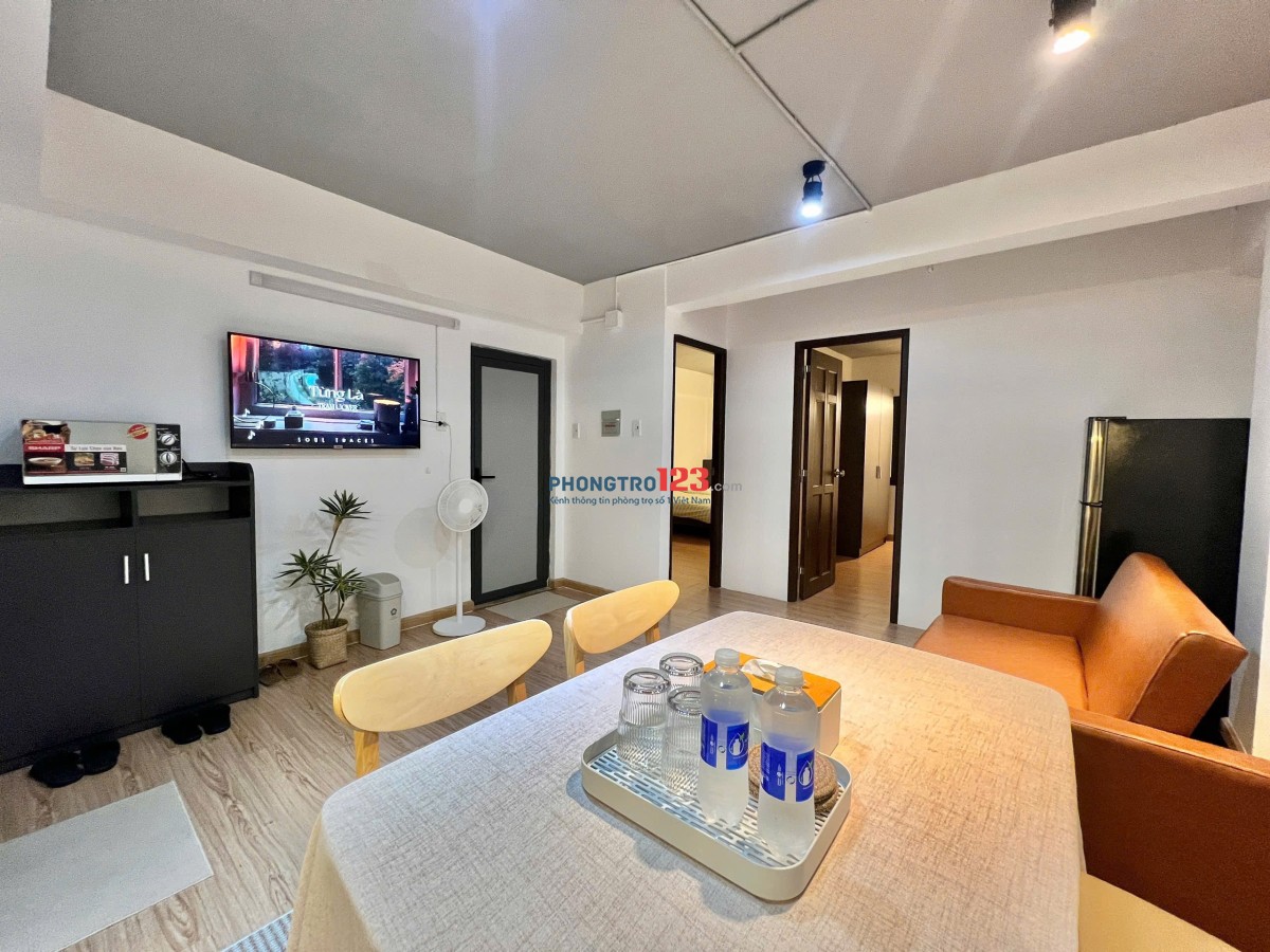 CHÍNH CHỦ CHO THUÊ CĂN HỘ 2 PHÒNG NGỦ GẦN SÂN BAY