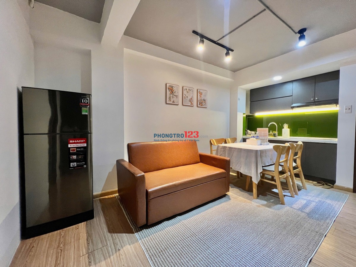 CHÍNH CHỦ CHO THUÊ CĂN HỘ 2 PHÒNG NGỦ GẦN SÂN BAY