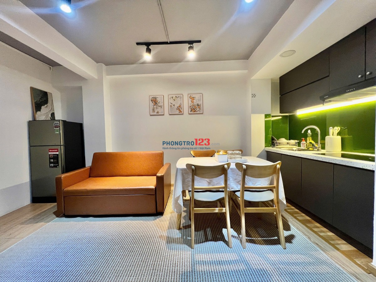 CHÍNH CHỦ CHO THUÊ CĂN HỘ 2 PHÒNG NGỦ GẦN SÂN BAY