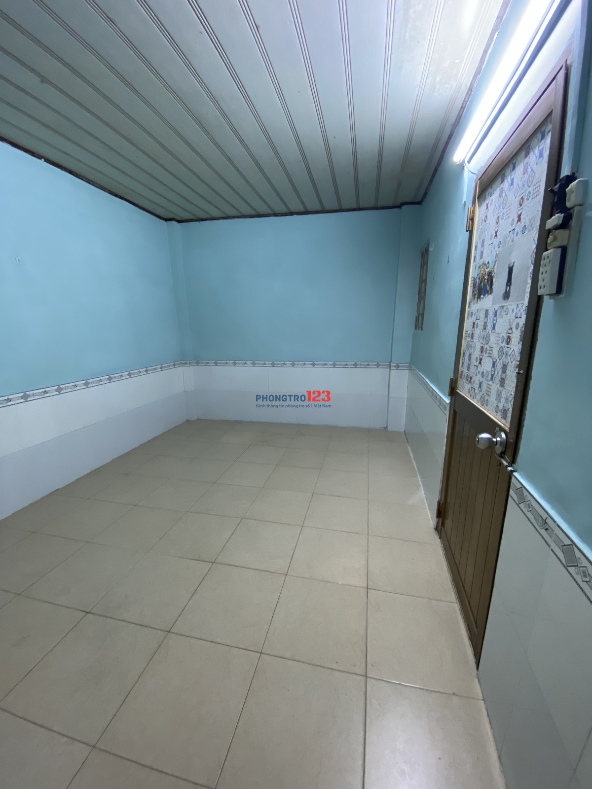 Chính chủ cho thuê phòng. ĐC: 27/71 Điện Biên Phủ (ngay cầu Điện Biên Phủ). 2 triệu/tháng.