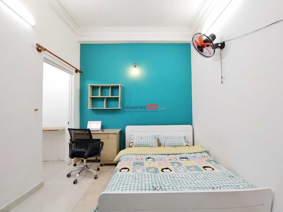 Studio full tiện nghi cho 2 người 2 xe dọn vào ở ngay Đào Duy Anh giao Hồ Văn Huê