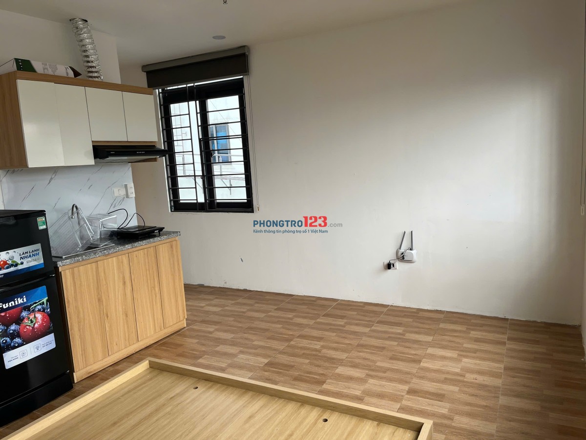 Cho thuê phòng khép kín, full nội thất, thang máy, máy giặt, cửa vân tay, full cửa sổ