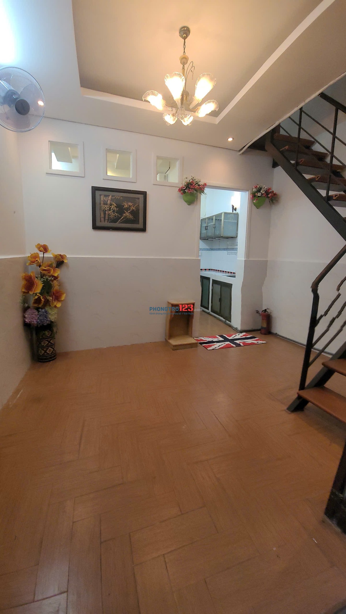 NHÀ CHO THUÊ Trần Đình Xu, Q1. 15tr/ tháng