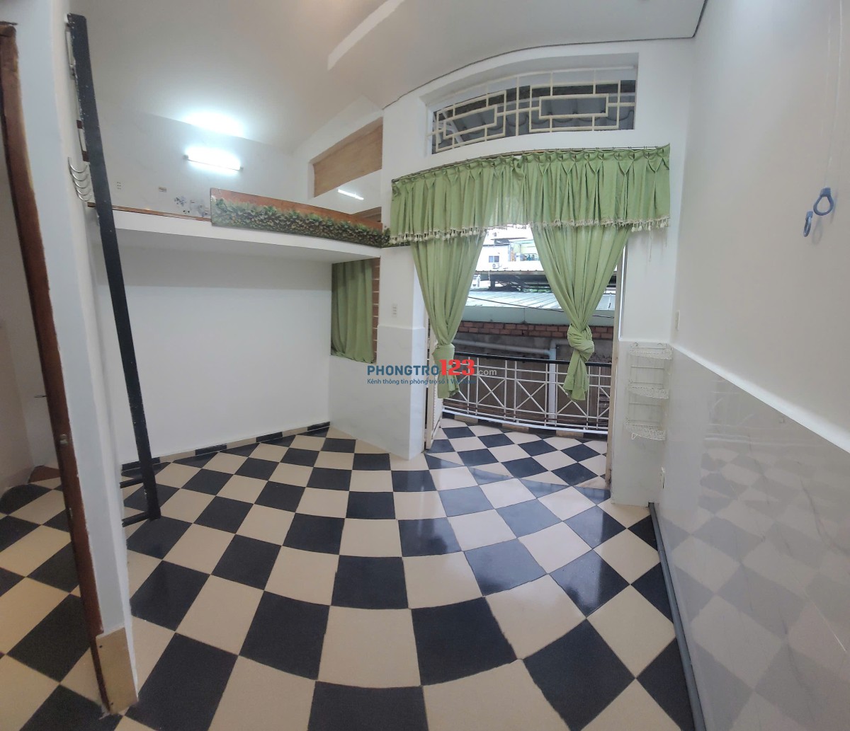 NHÀ CHO THUÊ Trần Đình Xu, Q1. 15tr/ tháng