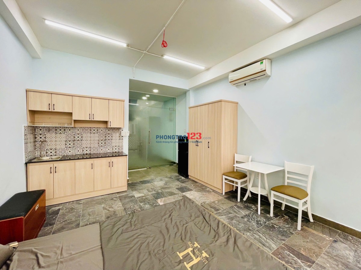 Phòng Trọ Ban Công Full Nội Thất 42m2 Lê Văn Duyệt Bình Thạnh Gần Phan Xích Long Cầu Bông Quận 1