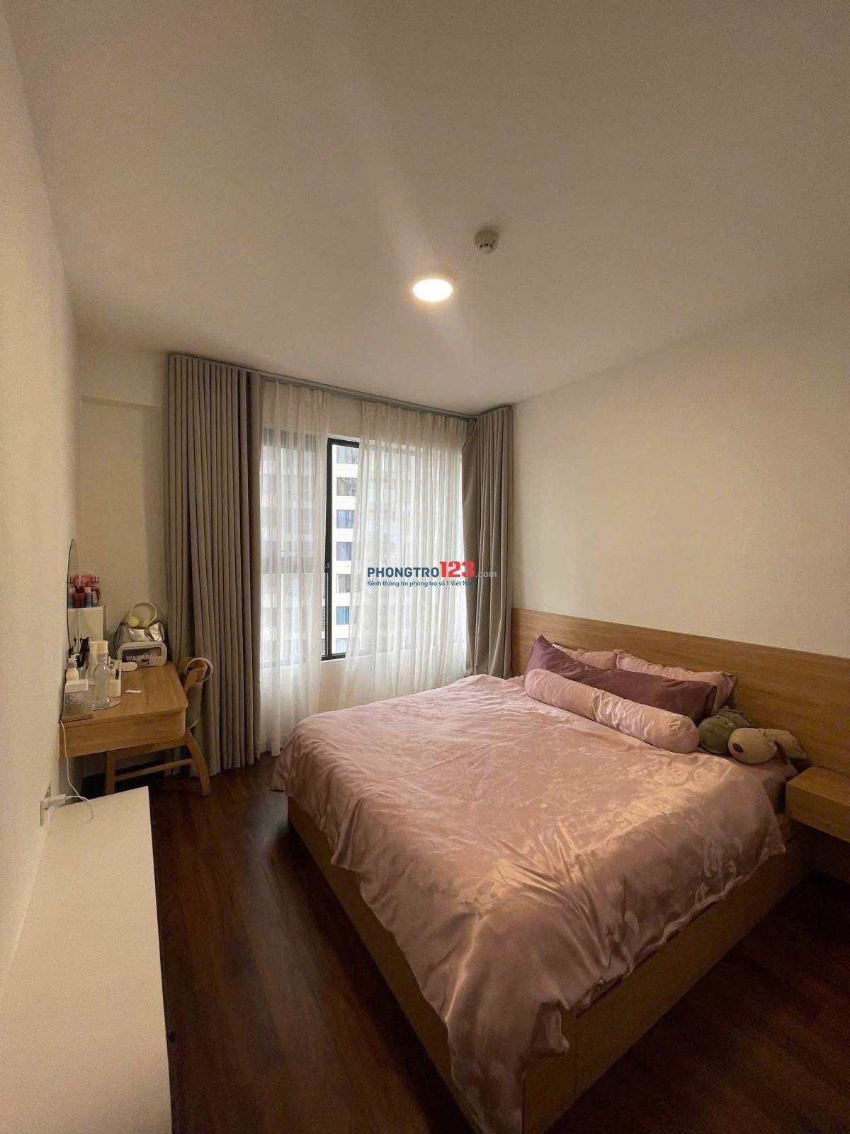 Chung cư PN Tech, Hoa Sứ, PN: 90m2, 2PN, 2WC, 16triệu, Full NT