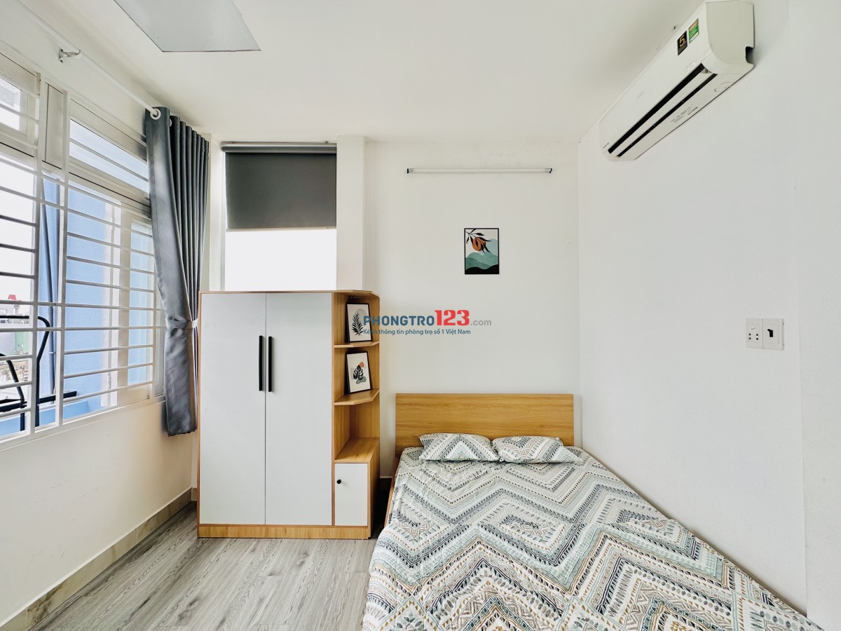 TRỐNG 2PHÒNG BAN CÔNG+CỬA SỔ GIẾNG TRỜI_FULL NỘI THẤT Ở LIỀN NGAY CHỢ PHẠM VĂN BẠCH_HUỲNH VĂN NGHỆ