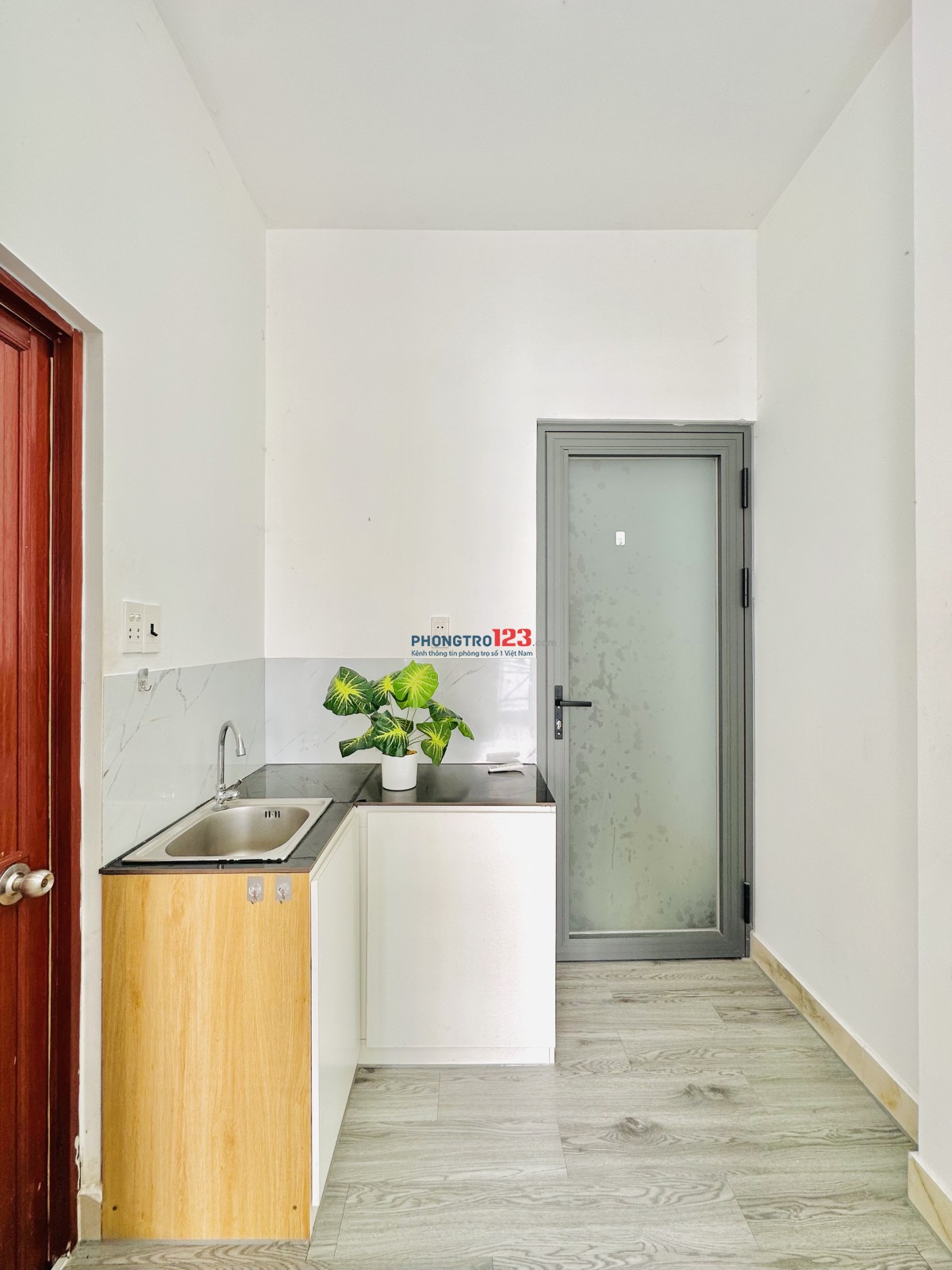 TRỐNG 2PHÒNG BAN CÔNG+CỬA SỔ GIẾNG TRỜI_FULL NỘI THẤT Ở LIỀN NGAY CHỢ PHẠM VĂN BẠCH_HUỲNH VĂN NGHỆ