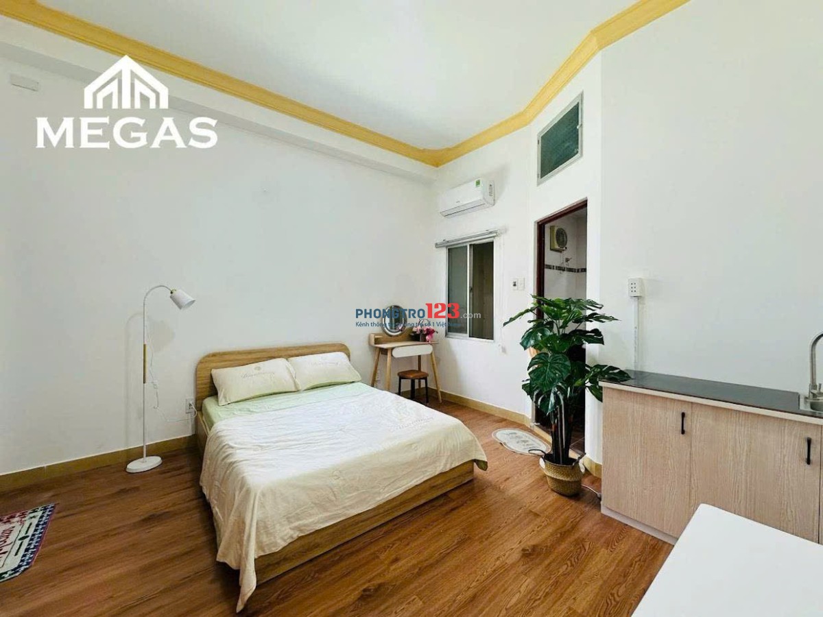 TRỐNG - MẶT TIỀN NGAY LUỸ BÁN BÍCH VÀ TRỊNH ĐÌNH TRỌNG