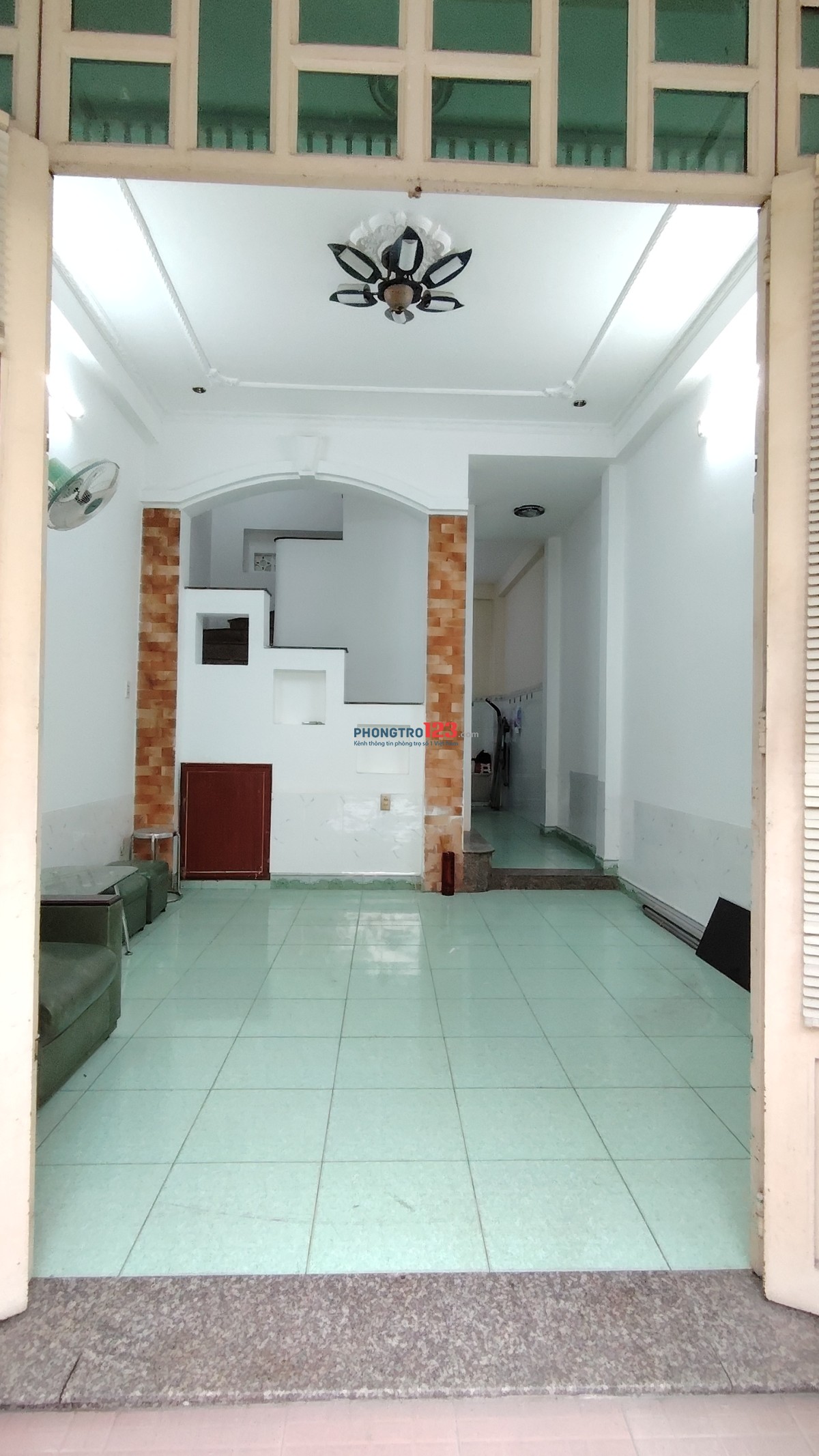 Nhà nguyên căn Giá Rẻ gần KCX Tân Thuân, hẻm 5m xe hơi 4 phòng ngủ