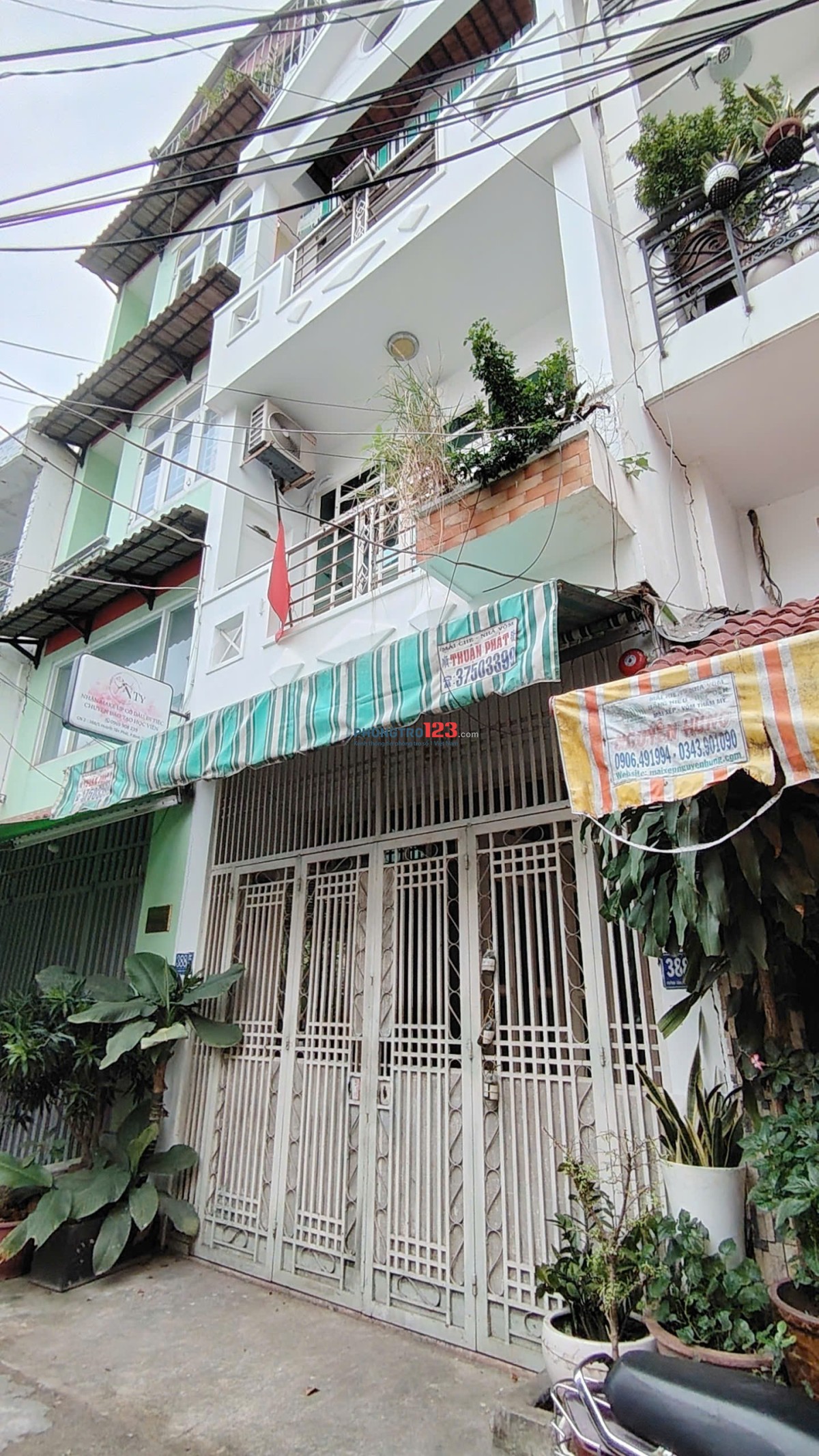 Nhà nguyên căn Giá Rẻ gần KCX Tân Thuân, hẻm 5m xe hơi 4 phòng ngủ