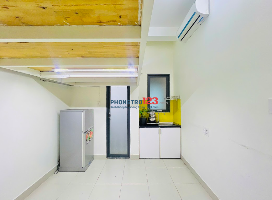 Cho thuê phòng gác lửng full nội thất-Gần đại học HuTech Bình Thạnh
