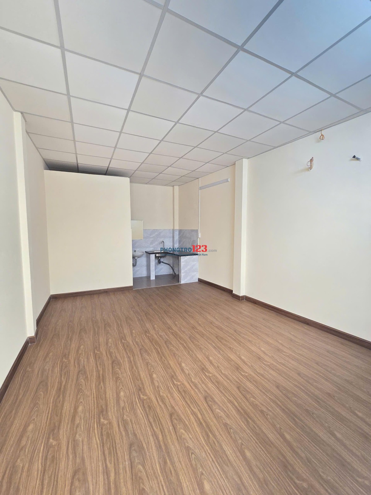 CHO THUÊ PHÒNG TRỌ TÂN PHÚ - SÁT ĐẦM SEN