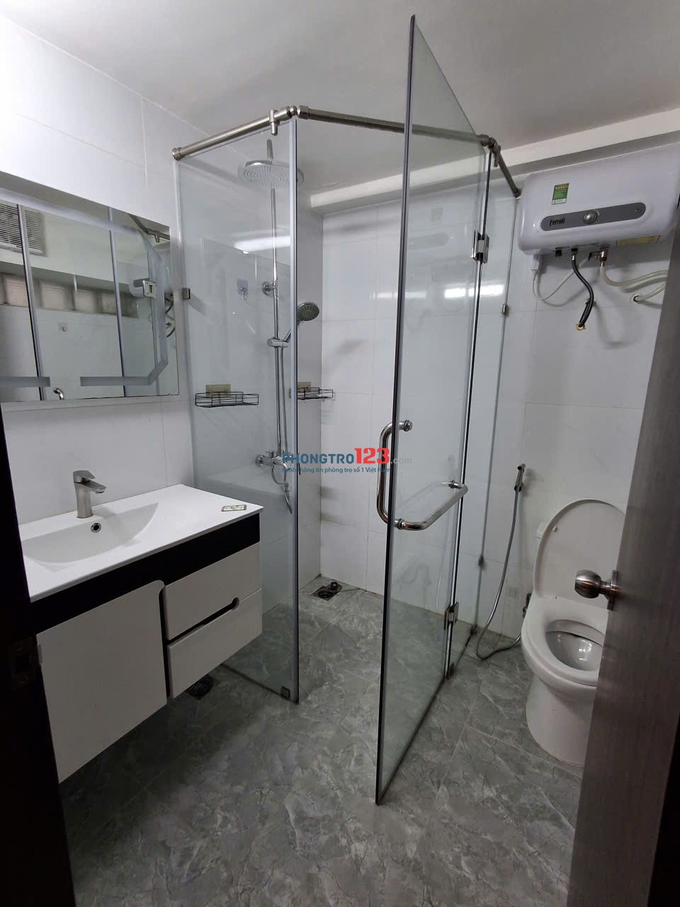 Phòng trọ giá 5tr hồ xuân hương bình thạnh